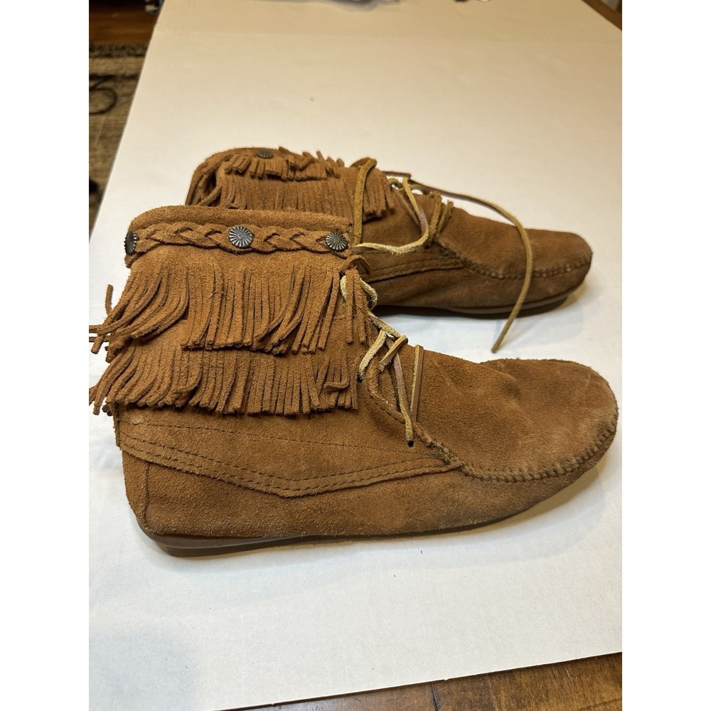 Minnetonka 622 Brown Leather Fringe Lace Up Ankle Boots Moccasins Women's Size 9